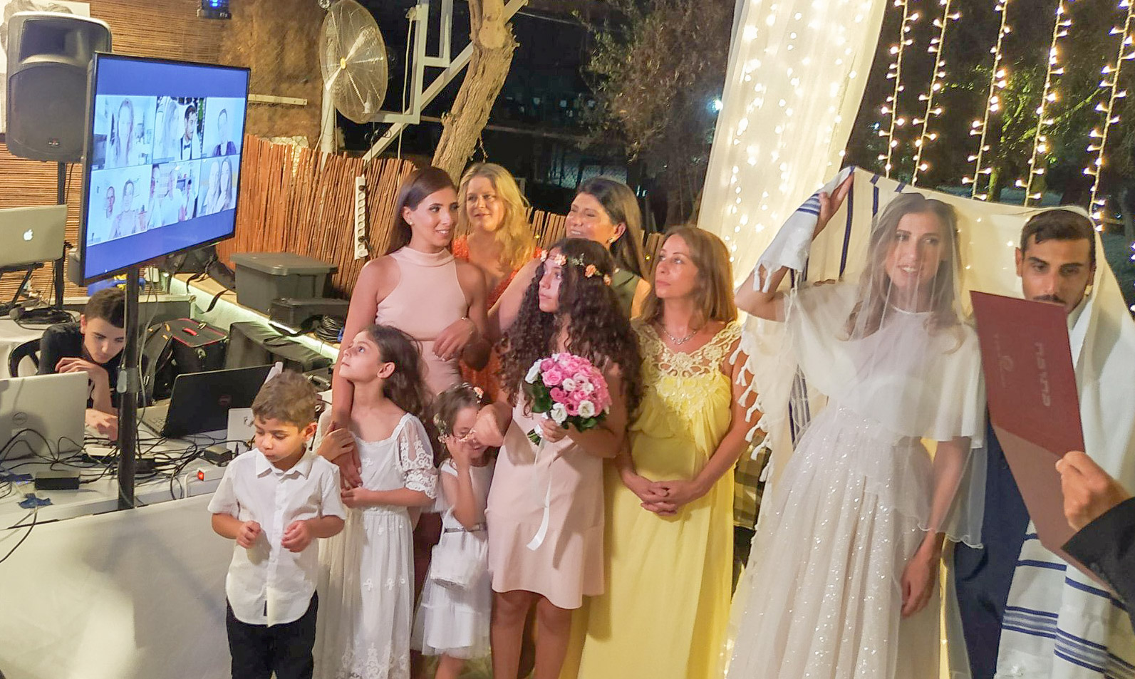 שידור חי חתונה